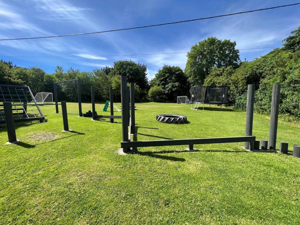 Polladras Holiday Park Helston Exterior photo