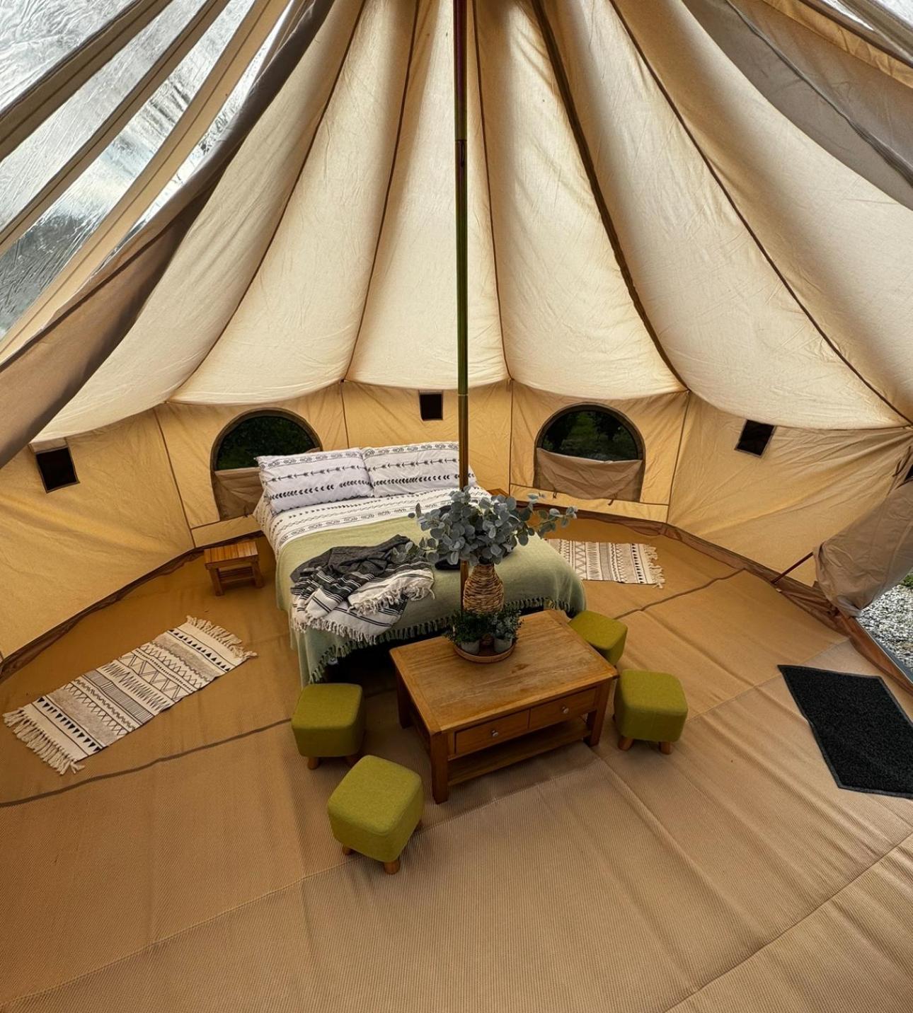 Polladras Holiday Park Helston Exterior photo